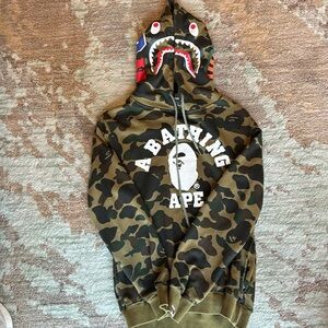 Bathing Ape Hooded Sweat Shirt Medium